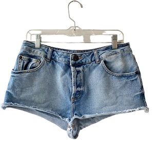 TOPSHOP Jean Shorts, Size W32